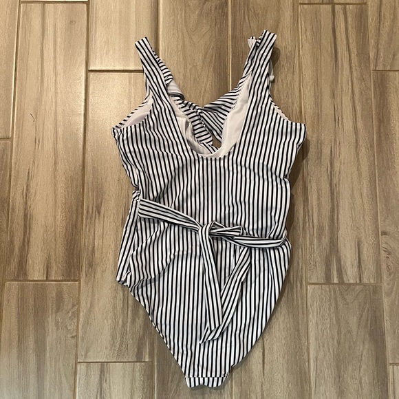 Tempt Me Other - NWT: Striped Black and White Swimsuit L
